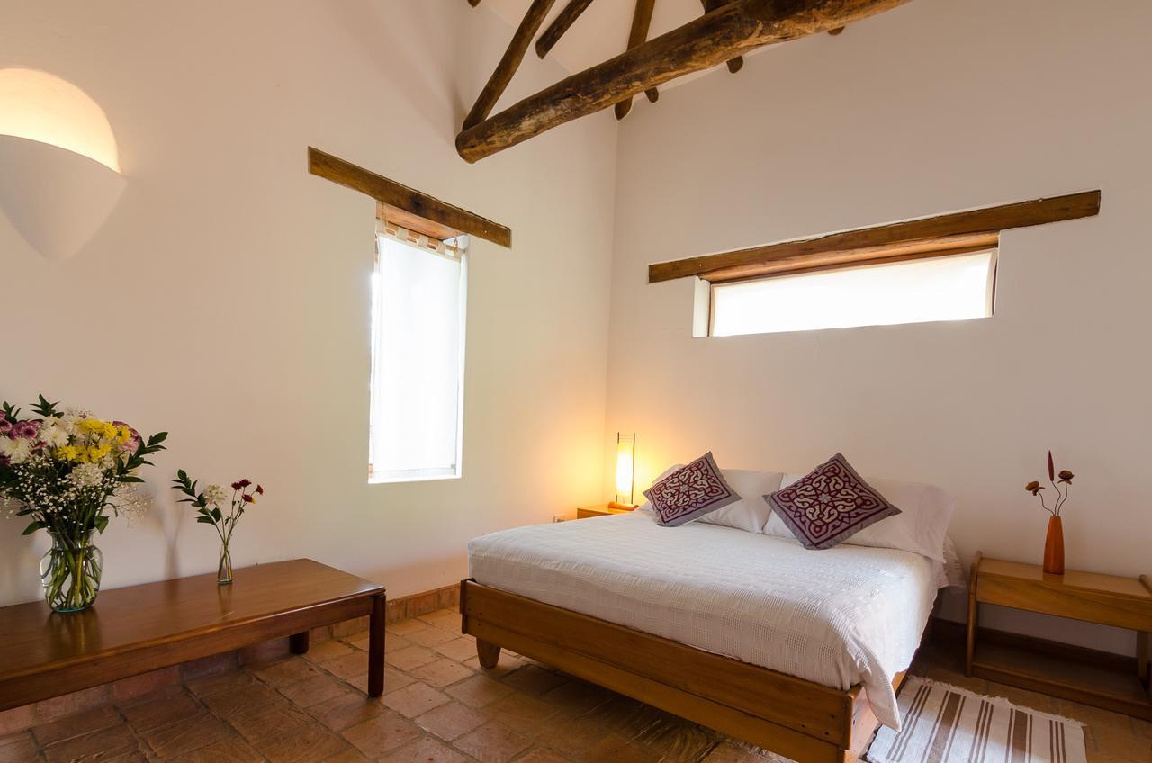Hostal Casa Del Arte Robles Buitenkant foto